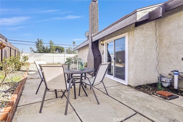 3543 Spanish Gate, Newbury Park, CA 91320