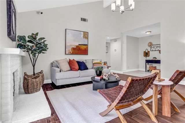 3543 Spanish Gate, Newbury Park, CA 91320