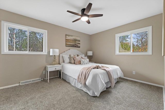 6560 W Carolann DRIVE, Brown Deer, WI 53223