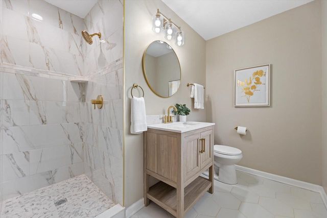 6560 W Carolann DRIVE, Brown Deer, WI 53223