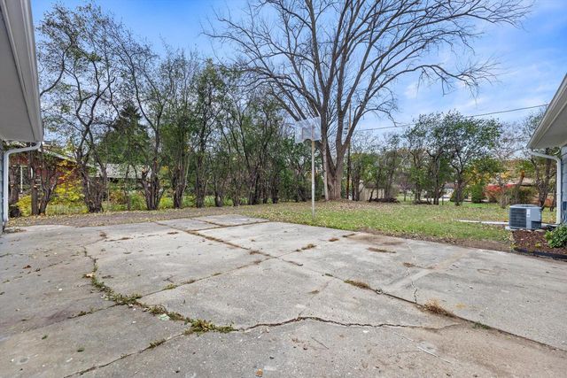 6560 W Carolann DRIVE, Brown Deer, WI 53223