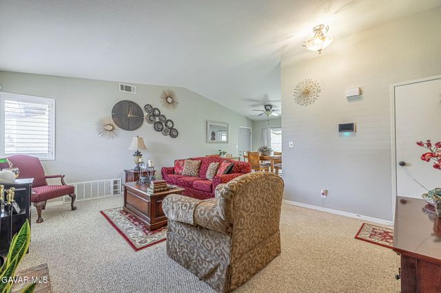 43729 La Paz Lane, Lancaster, CA 93535