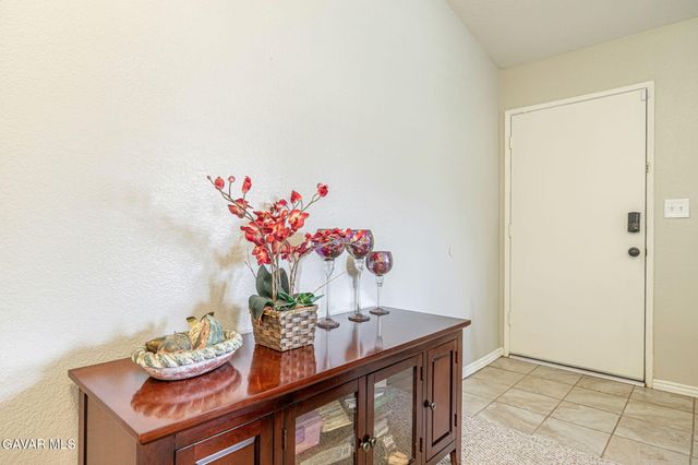 43729 La Paz Lane, Lancaster, CA 93535