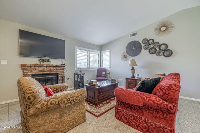 43729 La Paz Lane, Lancaster, CA 93535