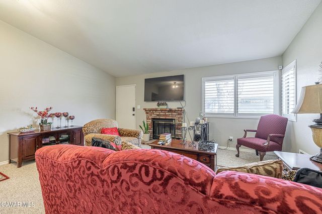 43729 La Paz Lane, Lancaster, CA 93535