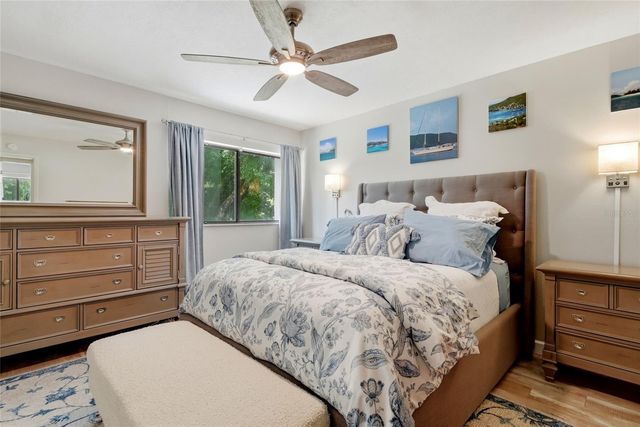 8003 JASMINE DRIVE 8003, Tampa, FL 33637