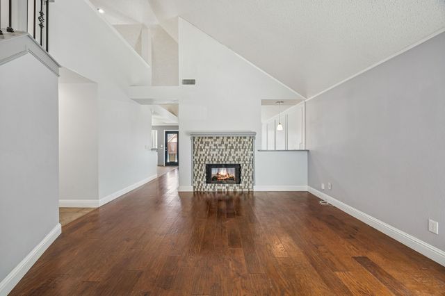 2215 Cimarron Rd, Mckinney, TX 75072