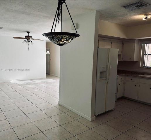 836 Pennsylvania Ave, Fort Lauderdale, FL 33312
