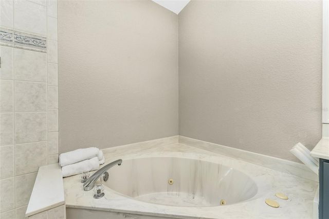 9572 APPLIN CIRCLE, Port Charlotte, FL 33981