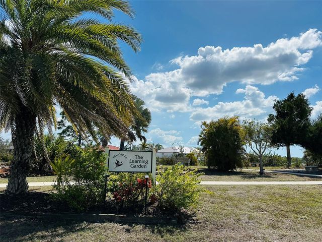 9572 APPLIN CIRCLE, Port Charlotte, FL 33981