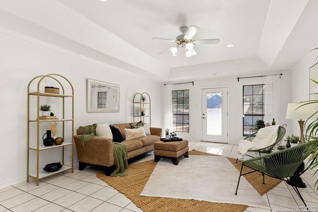 1633 Willow, Seguin, TX 78155