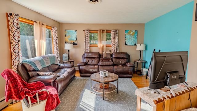 107 Brittany Lane, Monticello, IN 47960