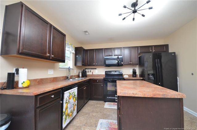 3809 Ballad Lane, Fayetteville, NC 28306