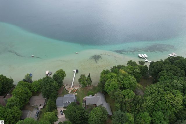 3071 NW Torch Lake Drive, Kewadin, MI 49648