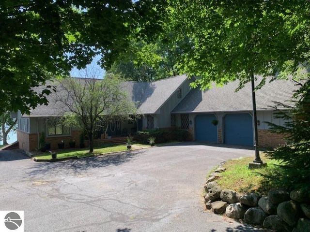 3071 NW Torch Lake Drive, Kewadin, MI 49648