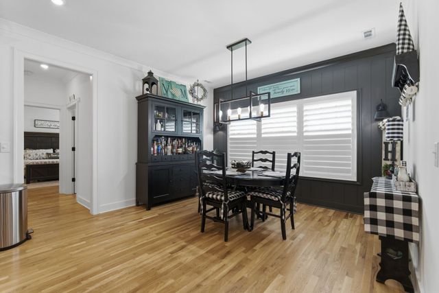 3705 Carriage Dr, Murfreesboro, TN 37128