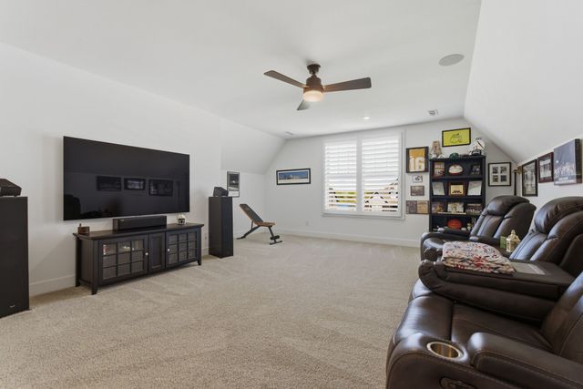 3705 Carriage Dr, Murfreesboro, TN 37128