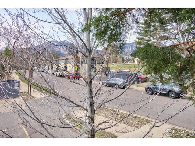 750 W Moorhead Cir A, Boulder, CO 80305