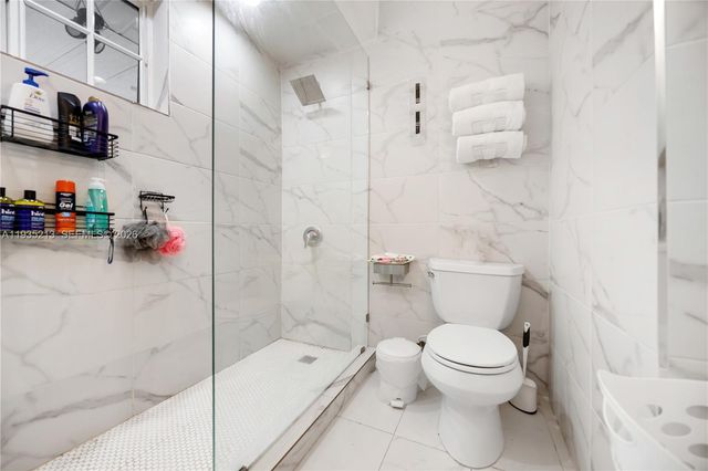 15010 NE 7th Ave, Miami, FL 33161