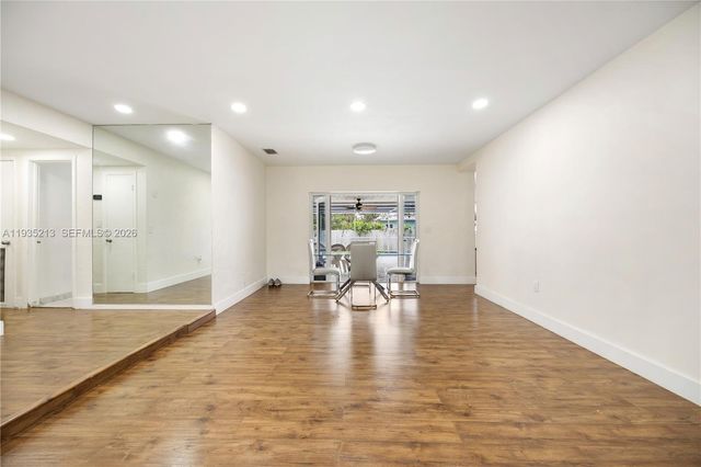 15010 NE 7th Ave, Miami, FL 33161