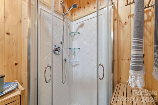 37 Coach Club Road, Highlands, NC 28741