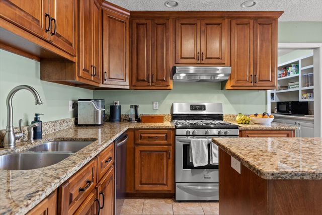 9118 Tennga Lane, Chattanooga, TN 37421