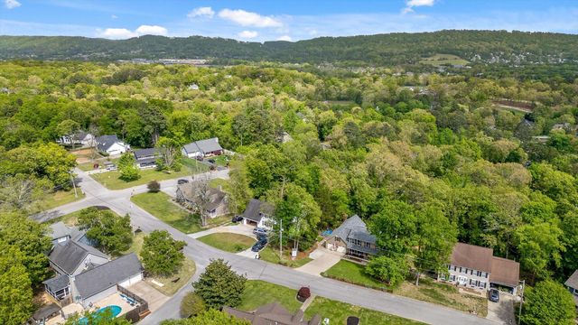 9118 Tennga Lane, Chattanooga, TN 37421