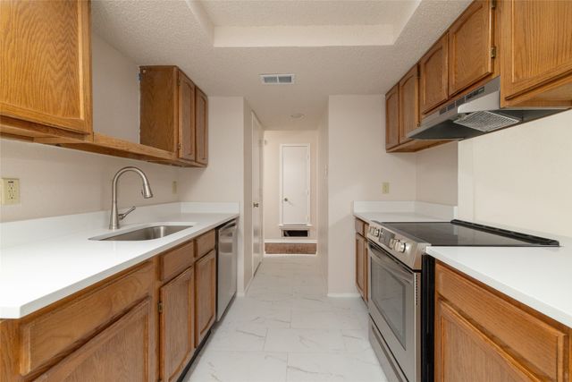 6410 Springfield Drive, Arlington, TX 76016