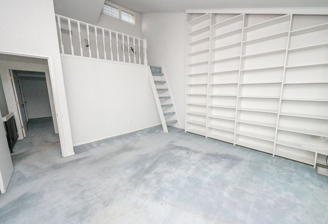 2858 Cliffview Court, Villa Hills, KY 41017