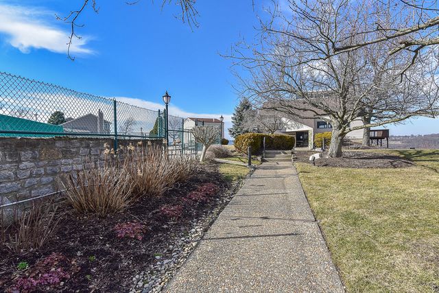 2858 Cliffview Court, Villa Hills, KY 41017