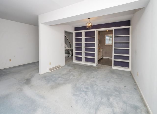 2858 Cliffview Court, Villa Hills, KY 41017