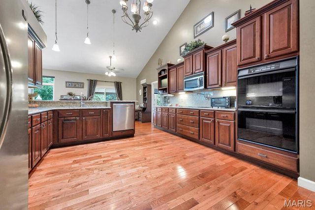 30136 Palmyra Road, Warrenton, MO 63383
