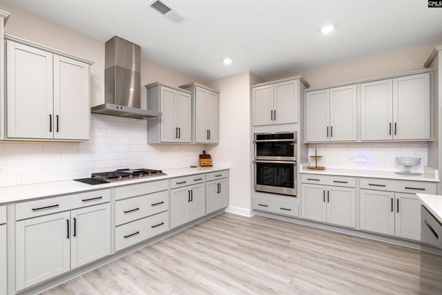 29 Coltswood Ln, Elgin, SC 29045