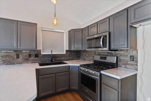 4240 W 5300 S, Roy, UT 84067