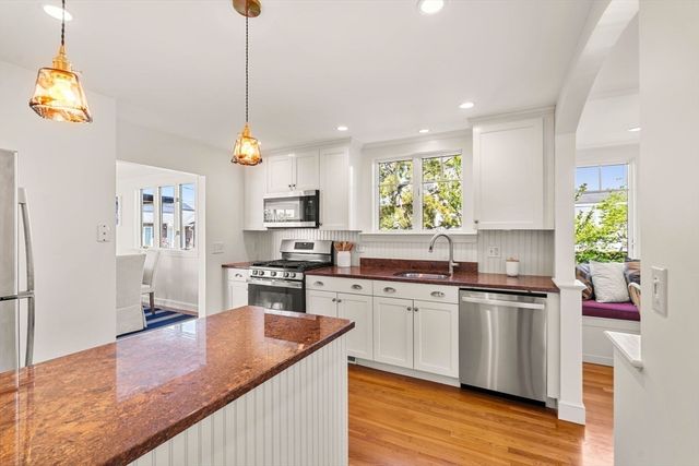 26 Karolyn Circle, Nahant, MA 01908