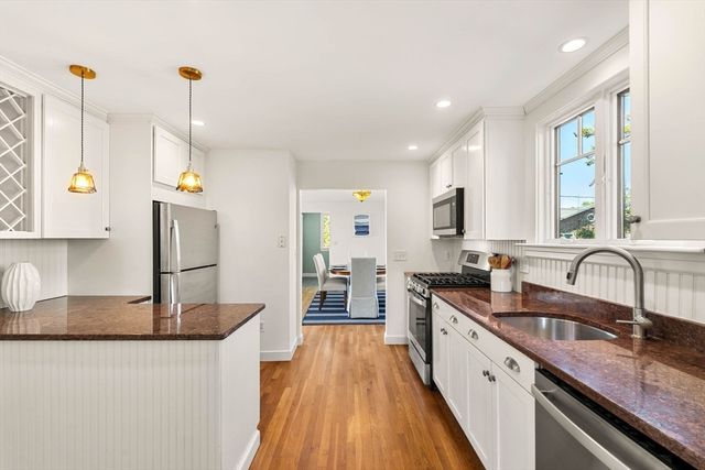 26 Karolyn Circle, Nahant, MA 01908