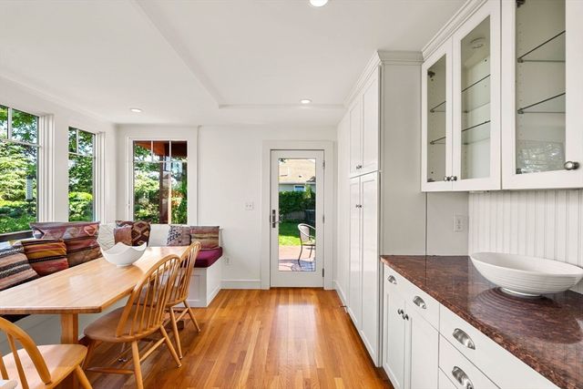 26 Karolyn Circle, Nahant, MA 01908