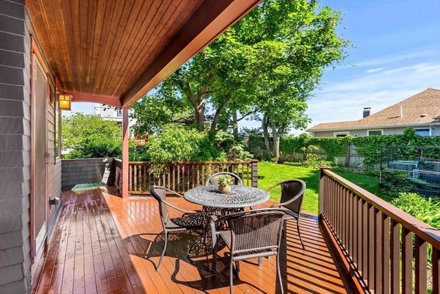 26 Karolyn Circle, Nahant, MA 01908