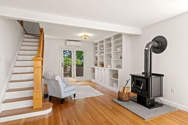 26 Karolyn Circle, Nahant, MA 01908