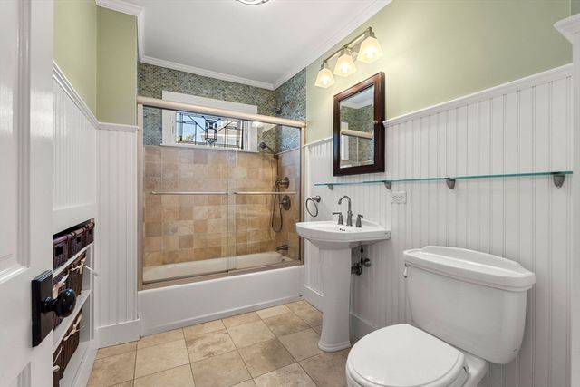26 Karolyn Circle, Nahant, MA 01908