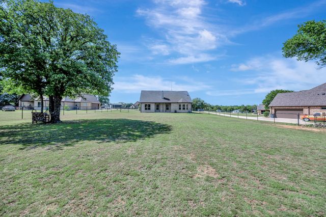 3224 N Cardinal Road, Reno, TX 76020