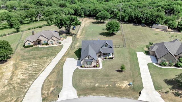 3224 N Cardinal Road, Reno, TX 76020