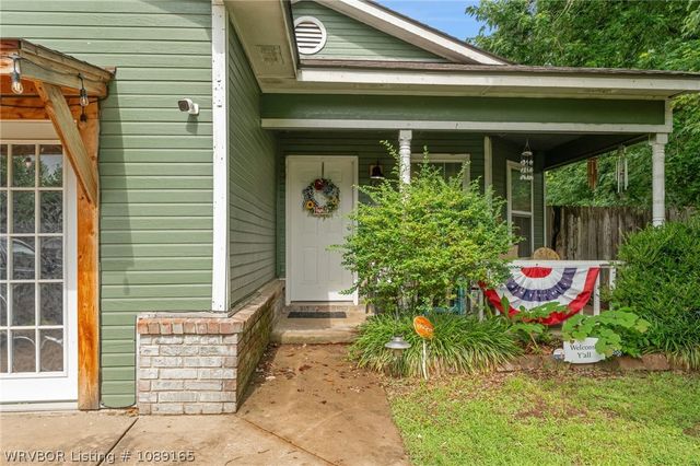 101 Grand Brook Drive, Greenwood, AR 72936