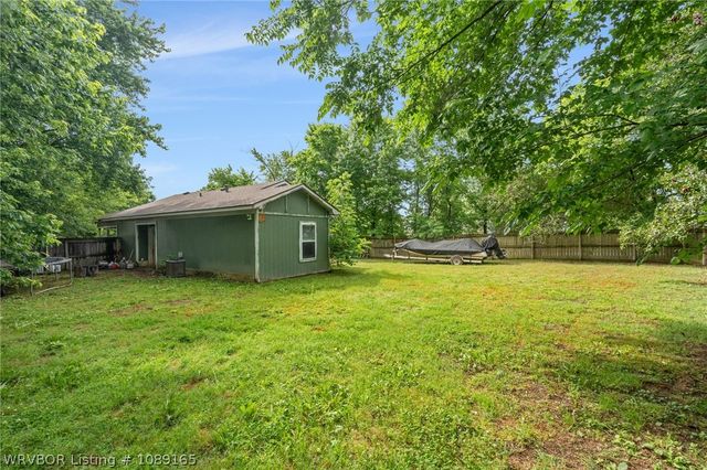 101 Grand Brook Drive, Greenwood, AR 72936