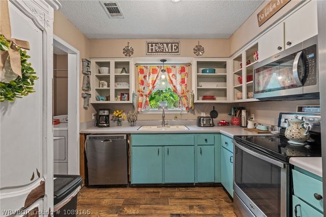 101 Grand Brook Drive, Greenwood, AR 72936