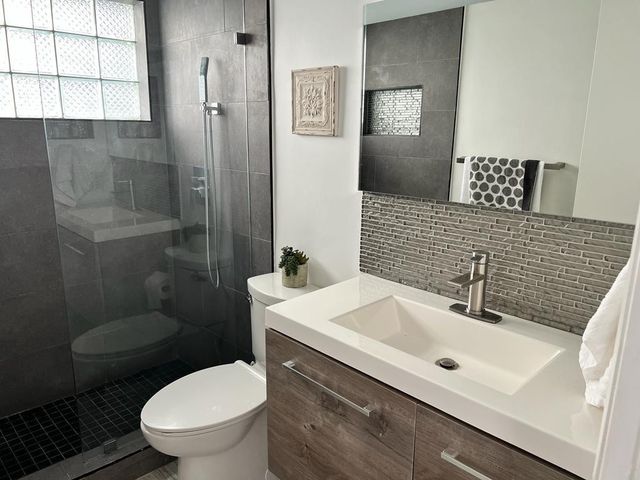 645 Spinnaker, Weston, FL 33326