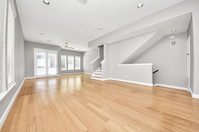 2758 Clay Street, Houston, TX 77003