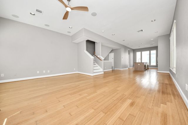 2758 Clay Street, Houston, TX 77003