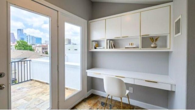 2758 Clay Street, Houston, TX 77003
