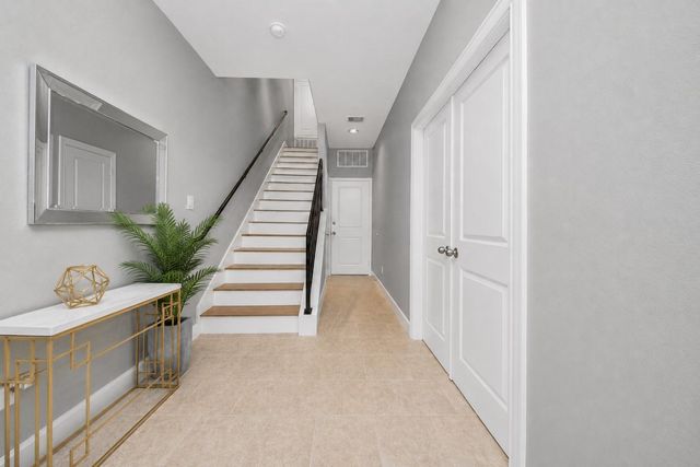 2758 Clay Street, Houston, TX 77003